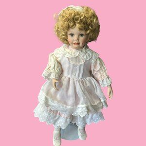 💋 4 FOR $50 /HAMILTON COLLECTION PORCELAIN 18" DOLL: CHRISTINA by LAURA COBABE